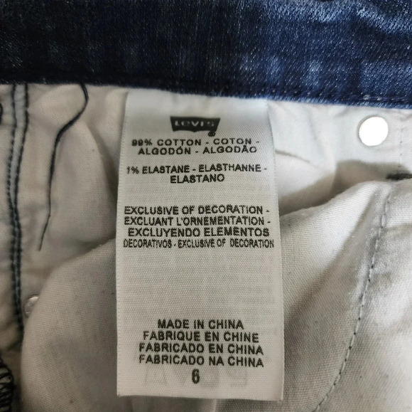 Levi's Jeans 515 Capri Women's 6 Blue Denim Dark Wash - Picture 9 of 10